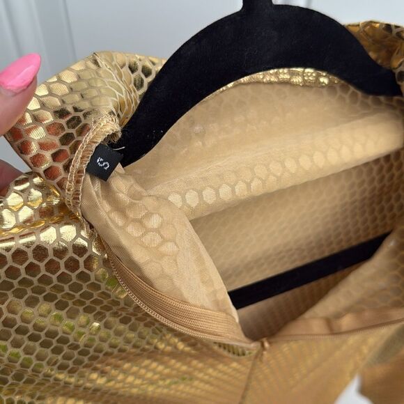 Long Sleeve Gold Shiney Dress - Flashy Dress - Tight -Size Small - Worn Once - Picture 5 of 5